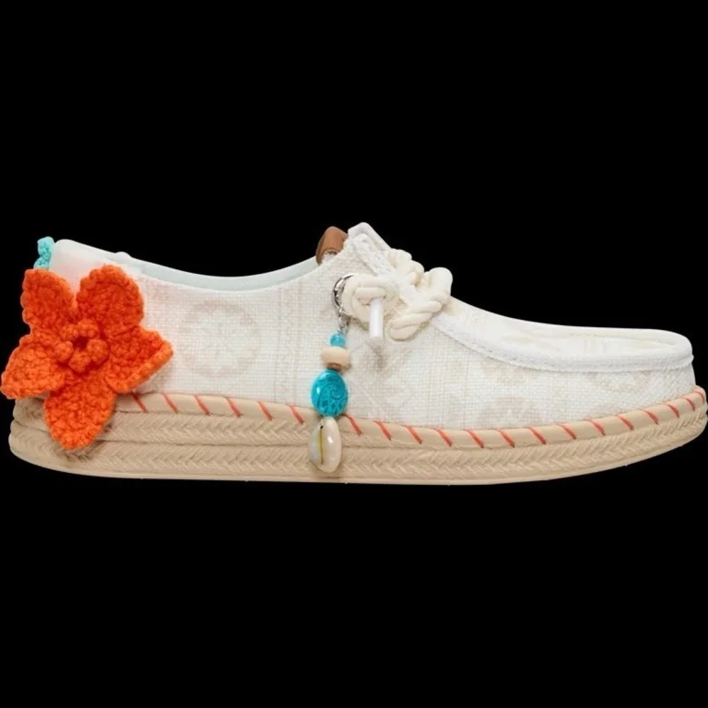 New Hey Dude Disney Moana Wendy Espadrille Slip On Shoes HTF Sz 10 Women's